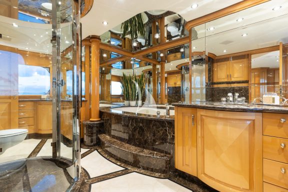 Master Ensuite