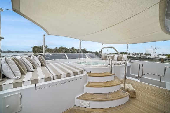 ARTEMIS Sun Deck