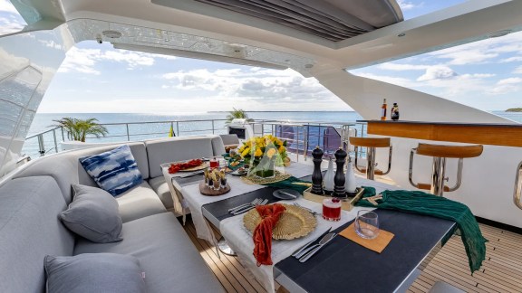 Image of PIER PRESSURE yacht #62