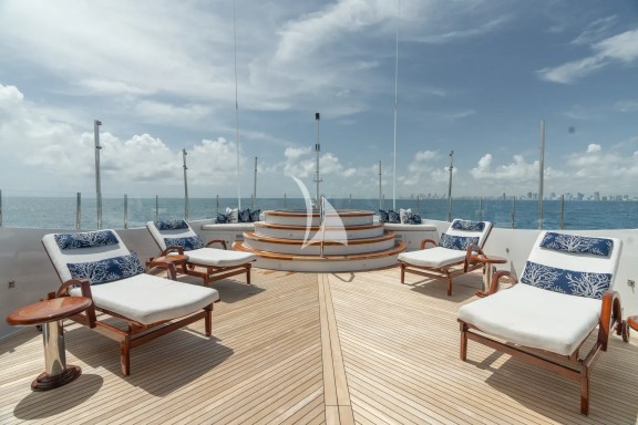 Sundeck