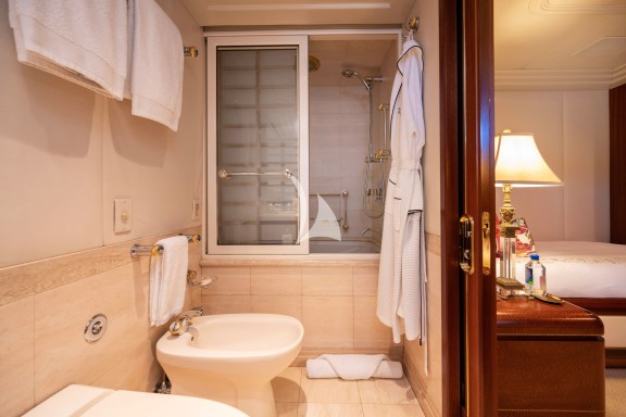 Twin Ensuite