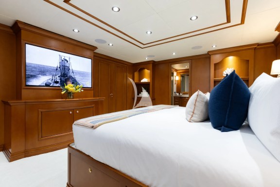 King Guest Sateroom