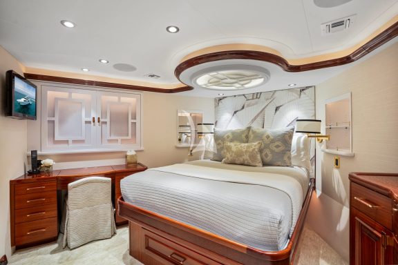 Image of BETH ANN yacht #22