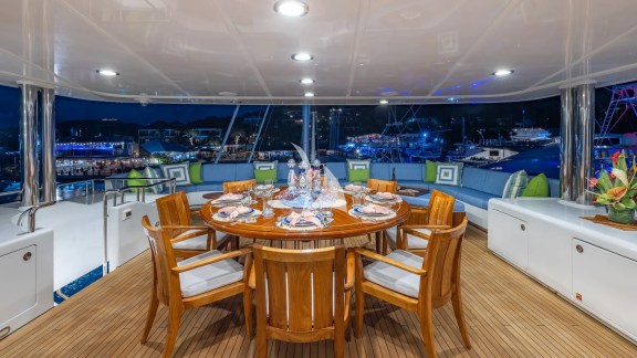Skylounge Aft Deck