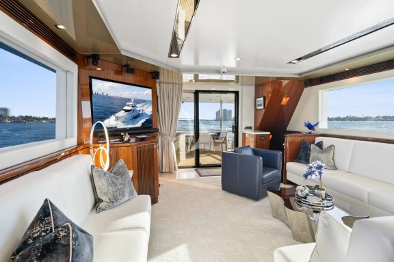 Image of PILOT LOUNGE yacht #7