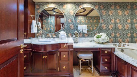 Master Ensuite