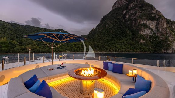 Image of TOP FIVE II yacht #64