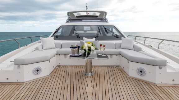 Image of PIER PRESSURE yacht #70