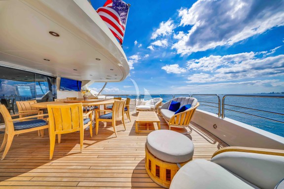 Bridge Deck Aft