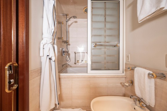 Twin Ensuite