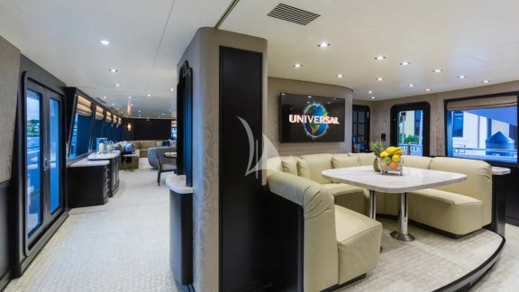 Image of TANZANITE yacht #10