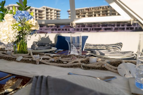 Image of PILOT LOUNGE yacht #24