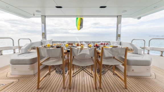 Image of PIER PRESSURE yacht #46