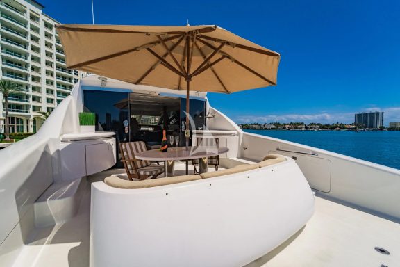 Skylounge Aft Deck