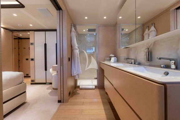 Guest Cabin En Suite