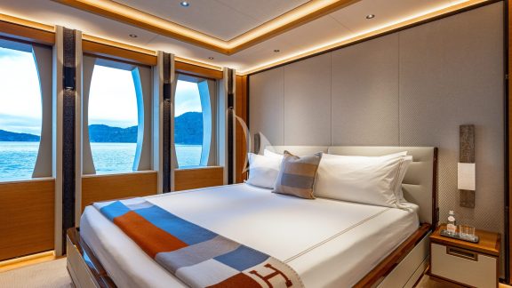 Image of TOP FIVE II yacht #29