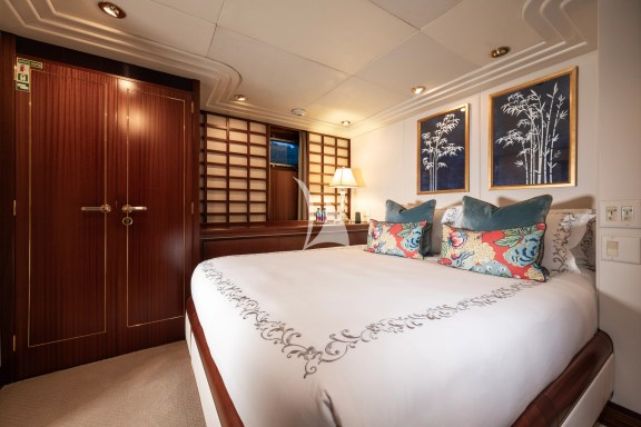 Queen Stateroom 2