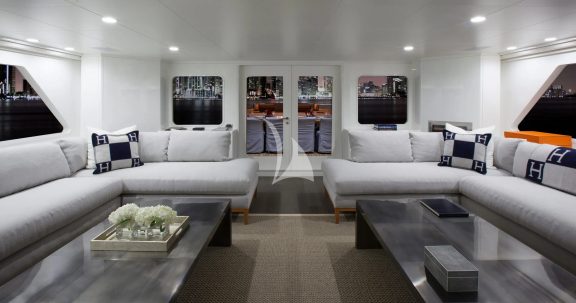 Skylounge looking aft