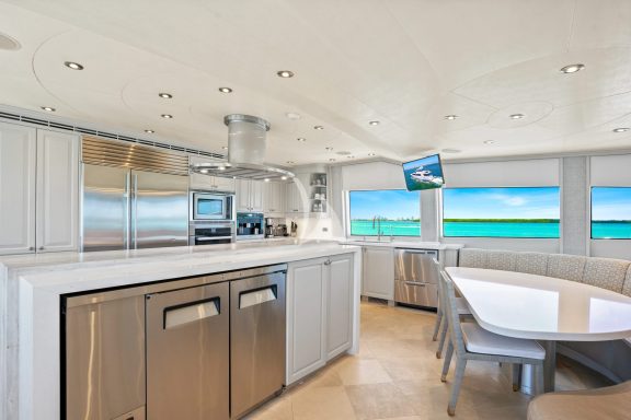 GALLEY COUNTRY SEATING