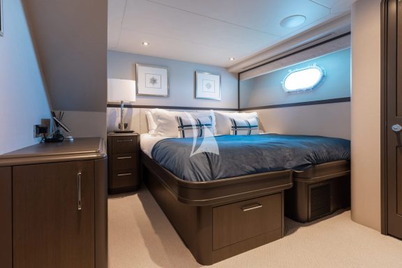 Twin/King Convertible Guest Stateroom #1