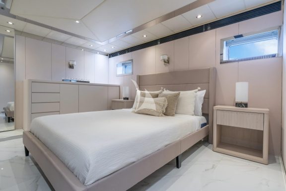 LOWER STATEROOM 2