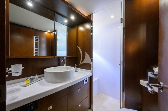 Image of SPECTRE yacht #25