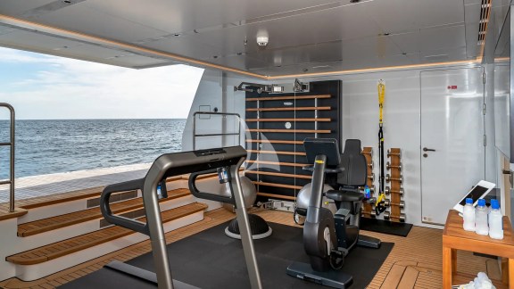 Image of TOP FIVE II yacht #70