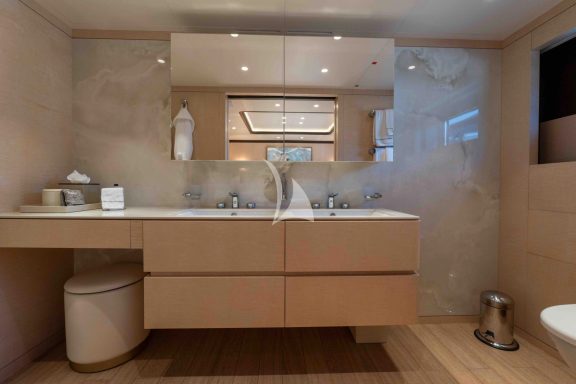 Guest Cabin En Suite
