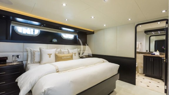 Image of TANZANITE yacht #18