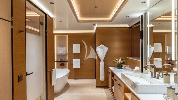 Image of TOP FIVE II yacht #17