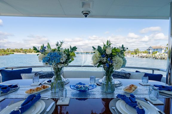 Image of PILOT LOUNGE yacht #4