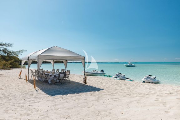 SeaQuest Beach Setup