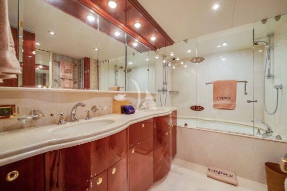 Master Stateroom Ensuite
