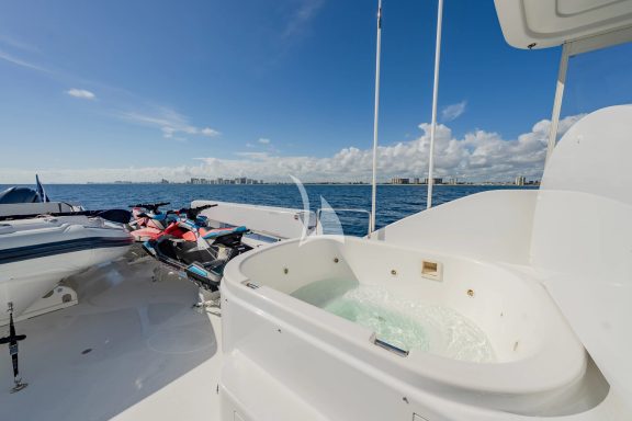 Image of DETERMINATION yacht #28