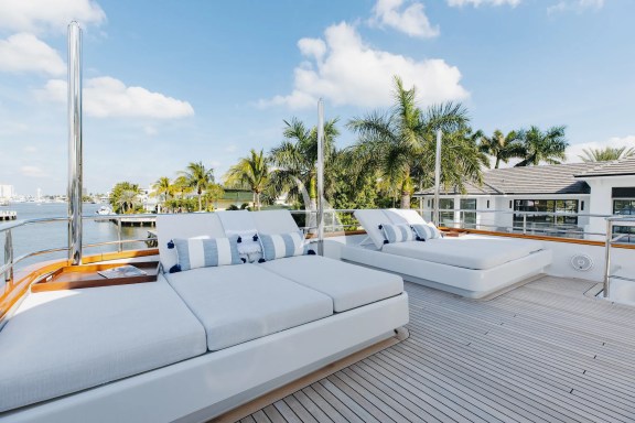 Sundeck