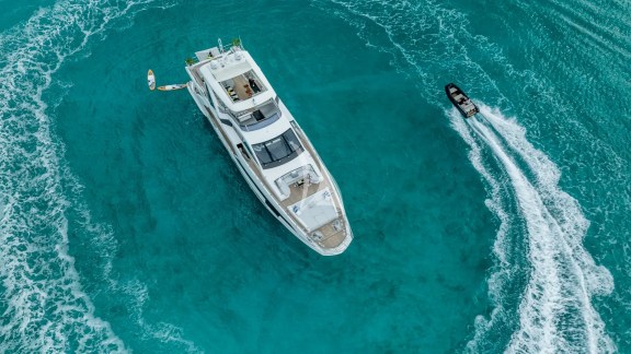 Image of PIER PRESSURE yacht #17