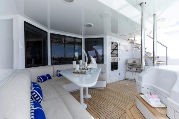 Skylounge Aft Deck