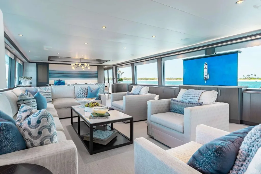 The main saloon of MEMENTO VIVERE, a 130 foot Westport