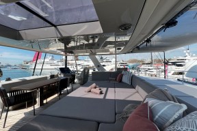 Real Yacht Image from Review