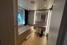 Real Yacht Image from Review