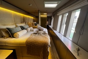 Real Yacht Image from Review