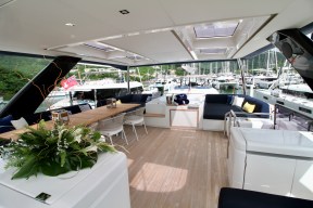 Real Yacht Image from Review