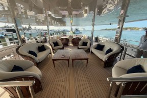 Real Yacht Image from Review