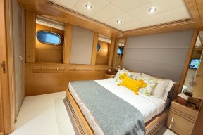 Real Yacht Image from Review