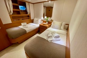 Real Yacht Image from Review