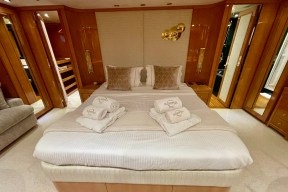 Real Yacht Image from Review