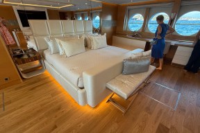 Real Yacht Image from Review