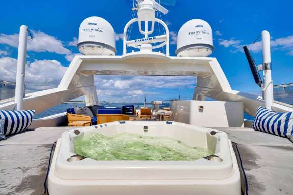 Image of Natural 9 yacht #12