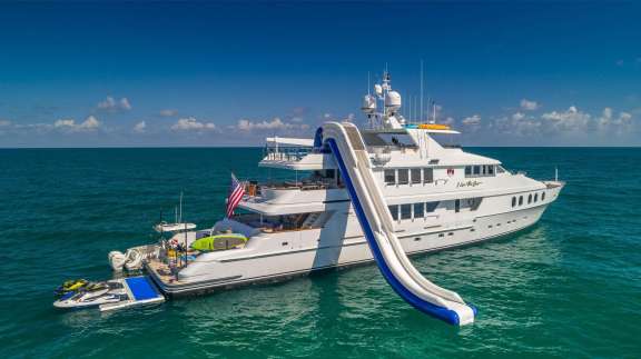 Image of I LOVE THIS BOAT yacht #19