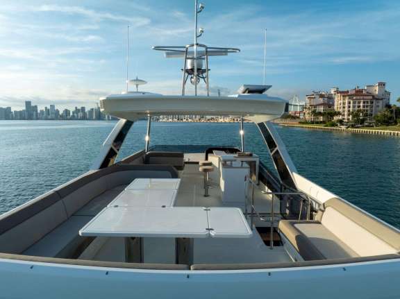 Image of Optimus Prime yacht #14